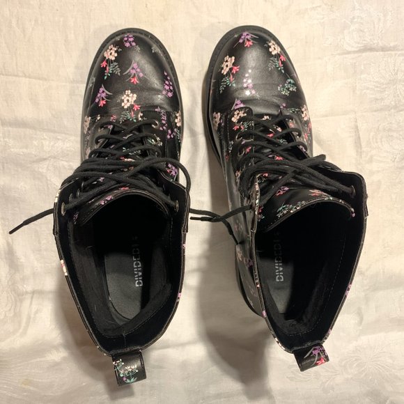 H&M Combat Boots - Black and Floral Print (Women's US 9.5, EUR 41) - Picture 7 of 7